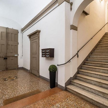 Appartamento Guerrazzi Vicino A Palazzo Garganelli Bologna Exterior foto